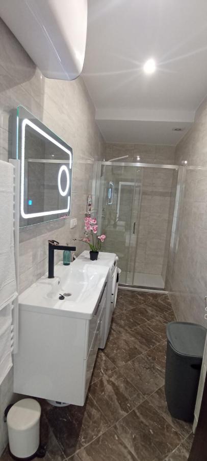 Apartman Stipan Omiš Exteriör bild